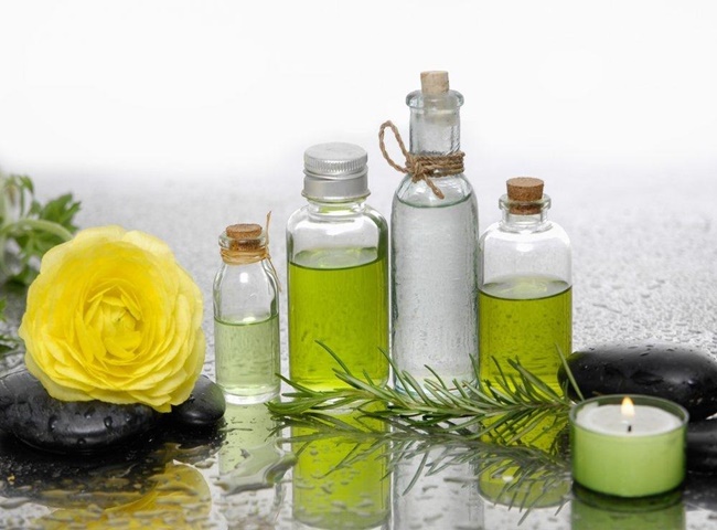 Khử m&ugrave;i sơn nh&agrave; mới bằng tinh dầu thơm