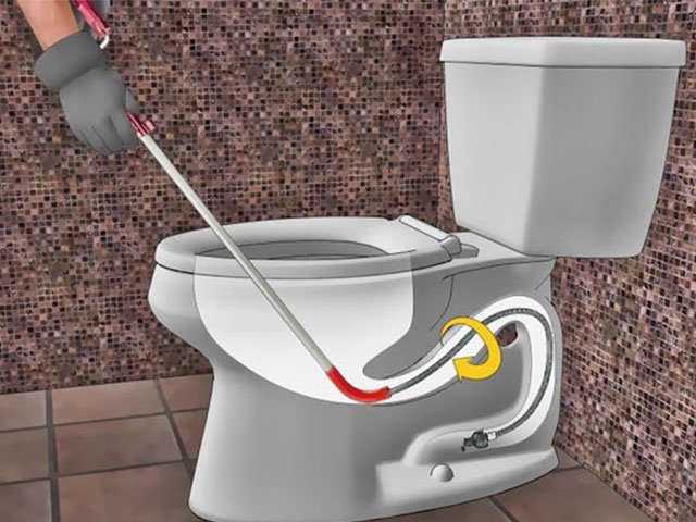 Xử l&yacute; nước cống chảy ngược v&agrave;o nh&agrave; bằng d&acirc;y c&aacute;p l&ograve; xo